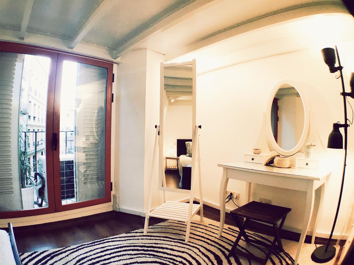 Lollipop Flats City Center Suite II Madrid Exterior foto